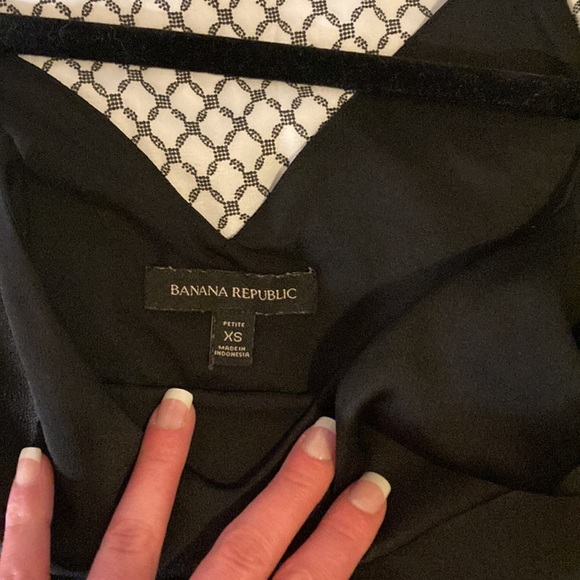 Flowing going out black silk shirt - Picture 2 of 2